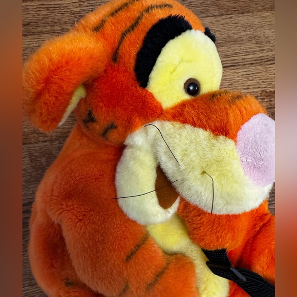 Vintage Disney Store Tigger Backpack
